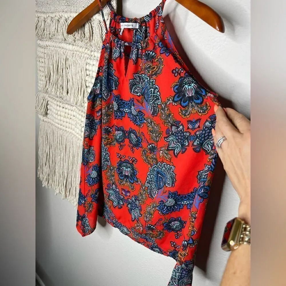 Collective Concepts Red Floral Top - Picture 6 of 6